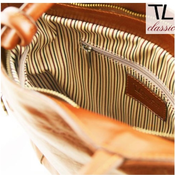 Tuscany Leather Firenze convertible shoulder bag backpack - Picture 10 of 14